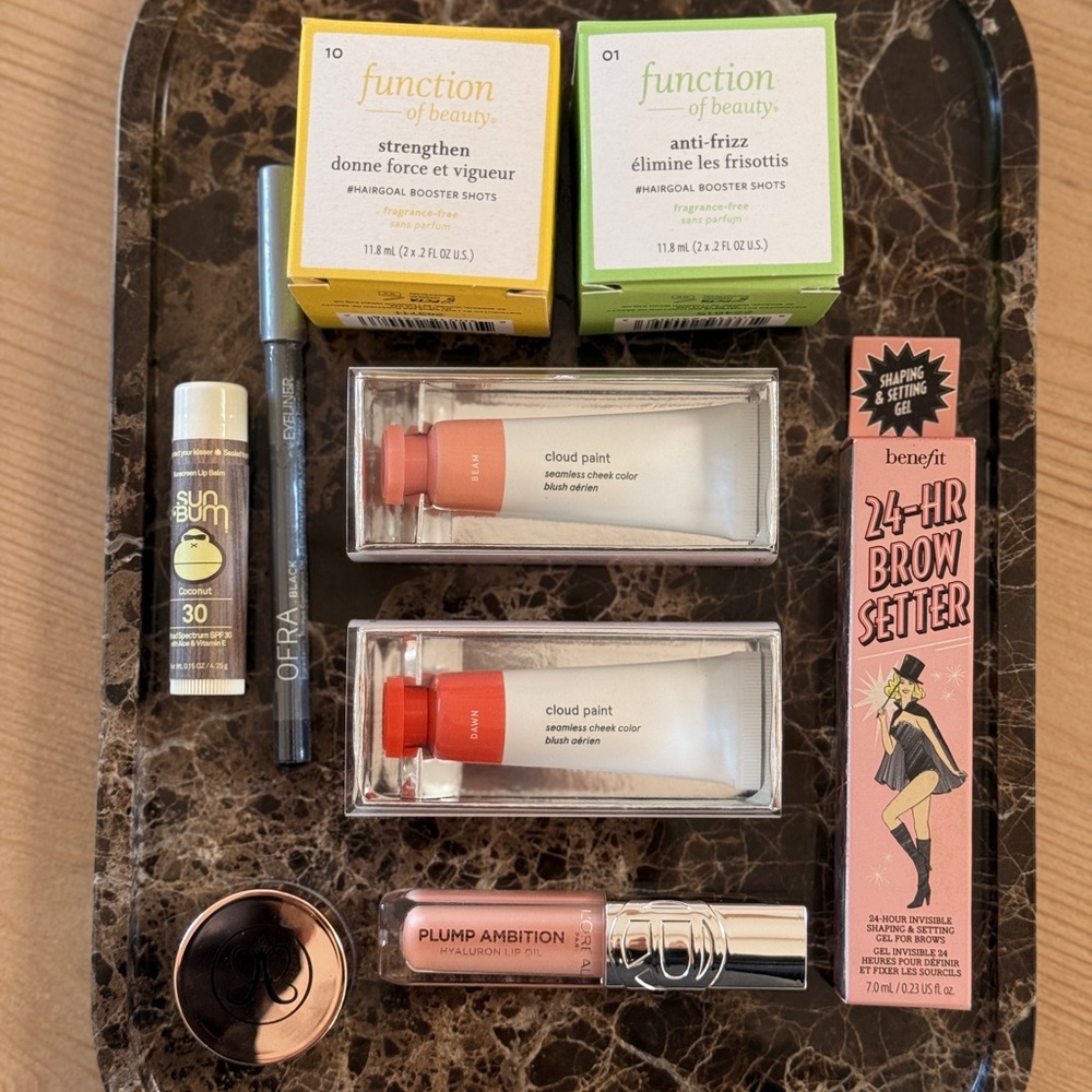 Brand new makeup bundle.